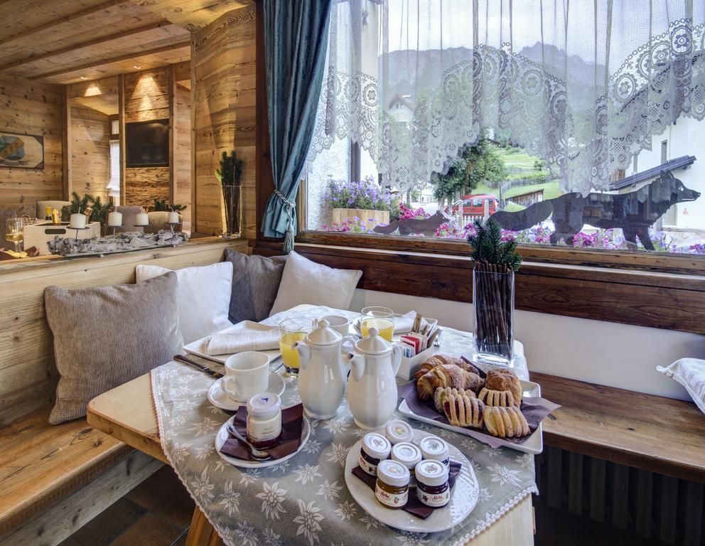 Hotel Villa Alpina ***S كورتينا دامبيتزو المظهر الخارجي الصورة