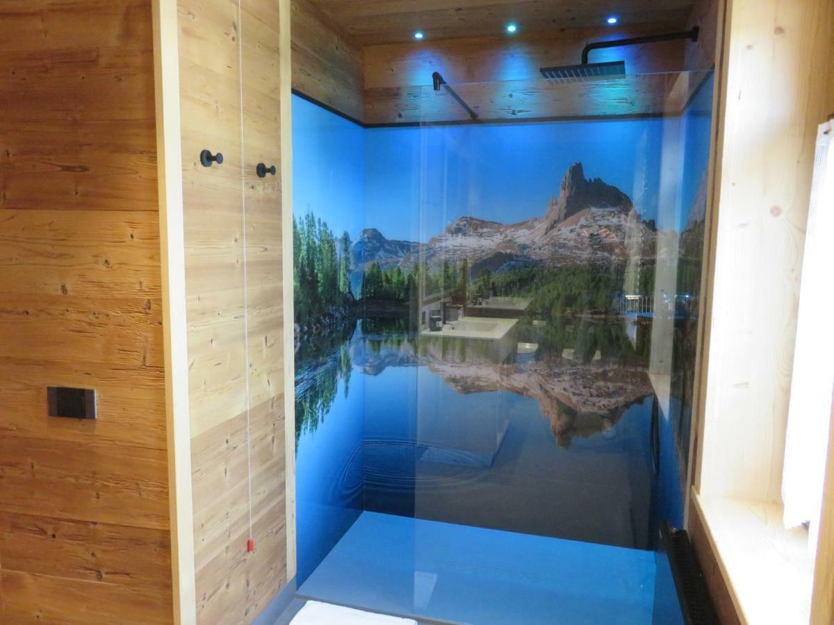 Hotel Villa Alpina ***S كورتينا دامبيتزو المظهر الخارجي الصورة